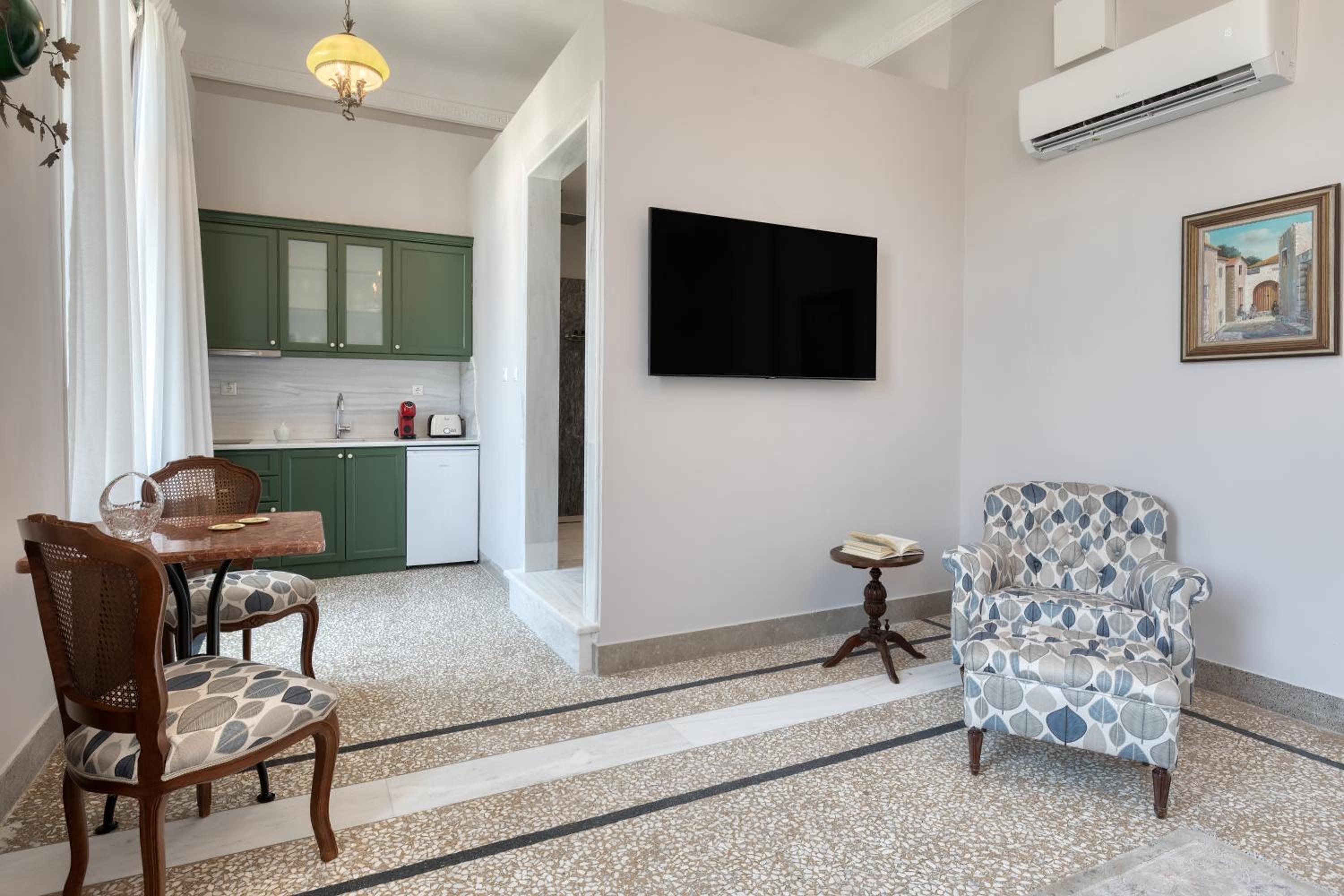 Athenian Vintage Apartments