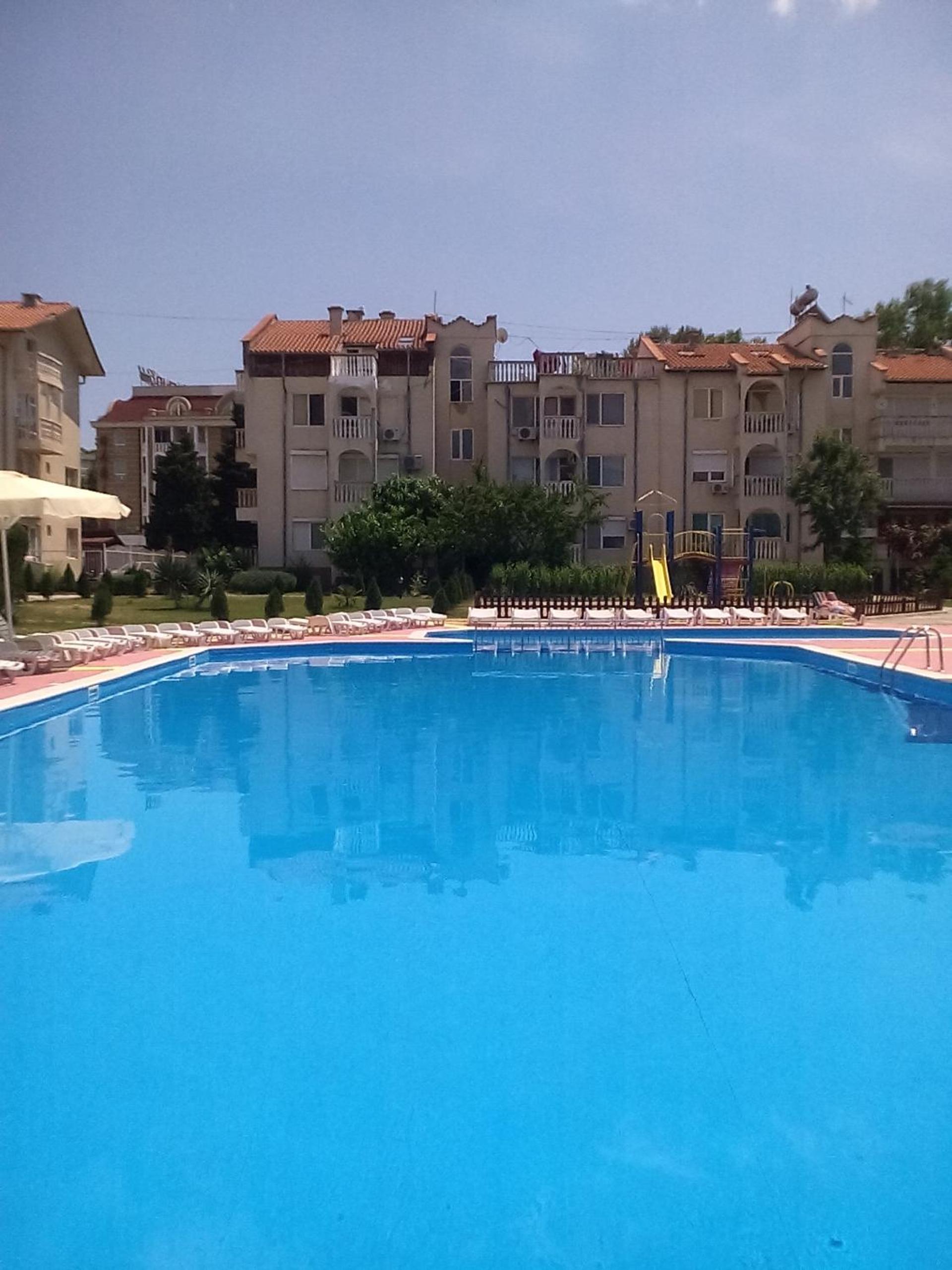 Apartments Bravo 1-Vichevi