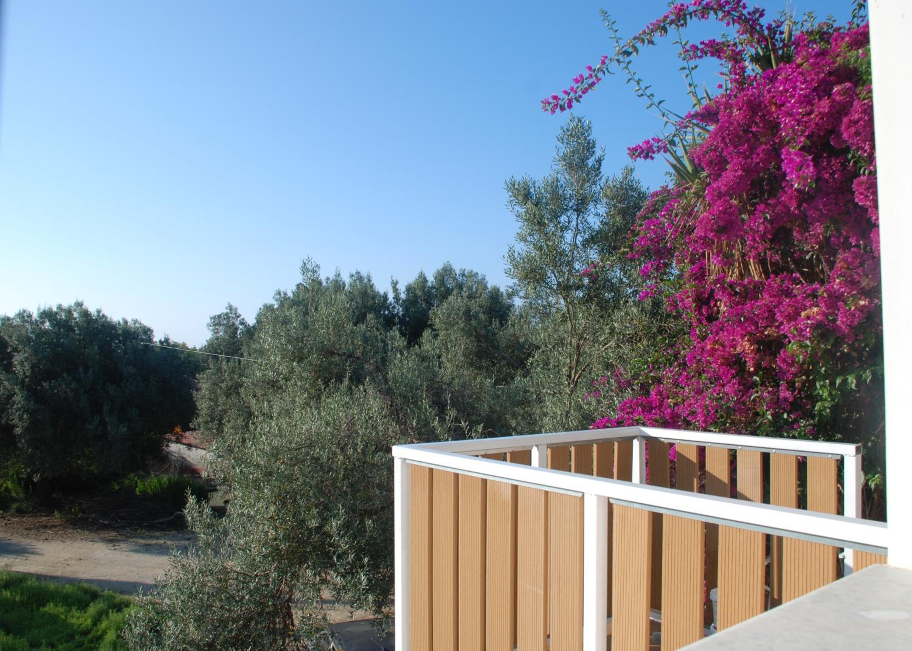 Katelios Farm House Loft view 5