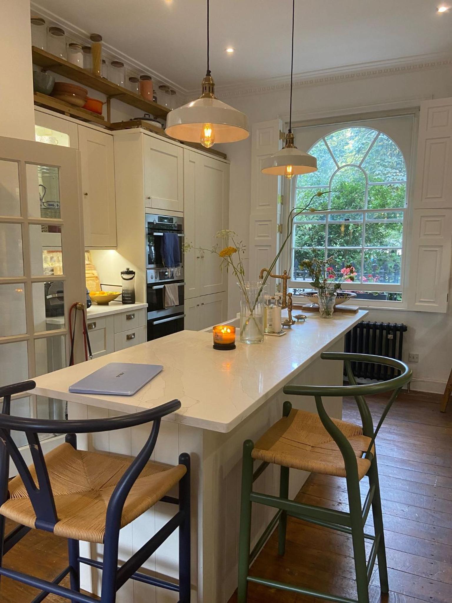 Gorgeous Grade II Listed Georgian House - Leafy Square Views - Central London