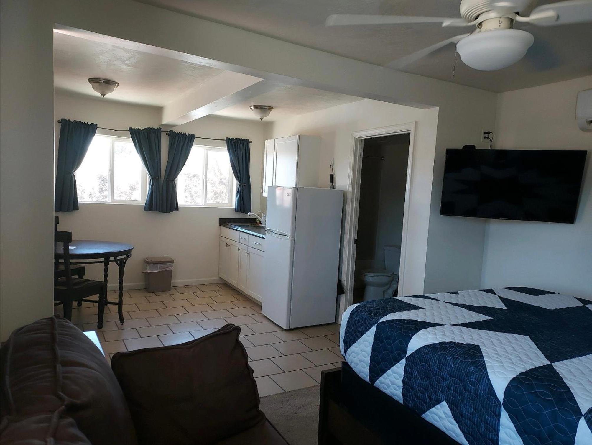 Page Vacations - Tail Wind Life LLC - Property Image 4