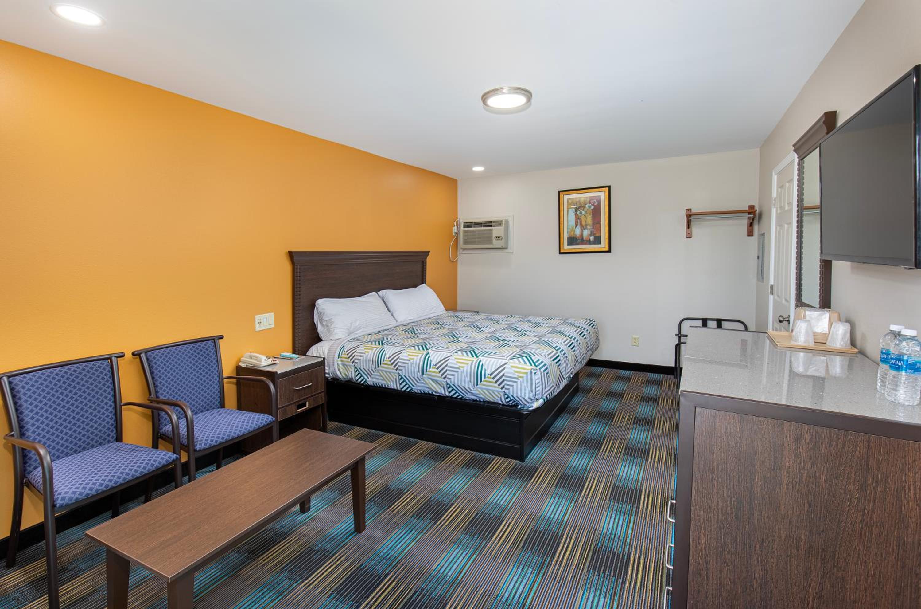 Cardinal Motel Bowling Green view 5