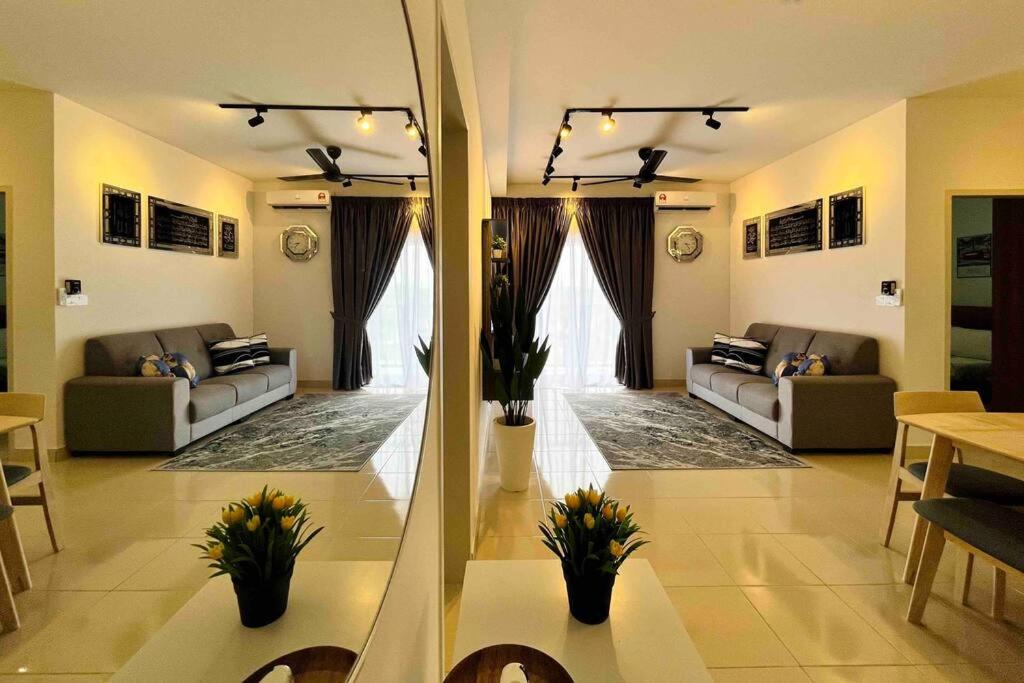 3BR Modern Cozy Suite Near KLIA photo 1