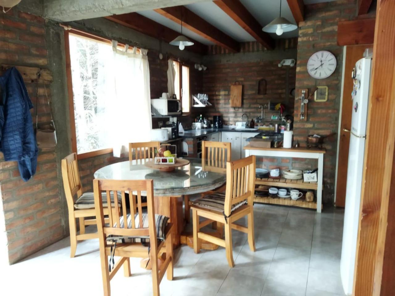 Casa amplia y luminosa