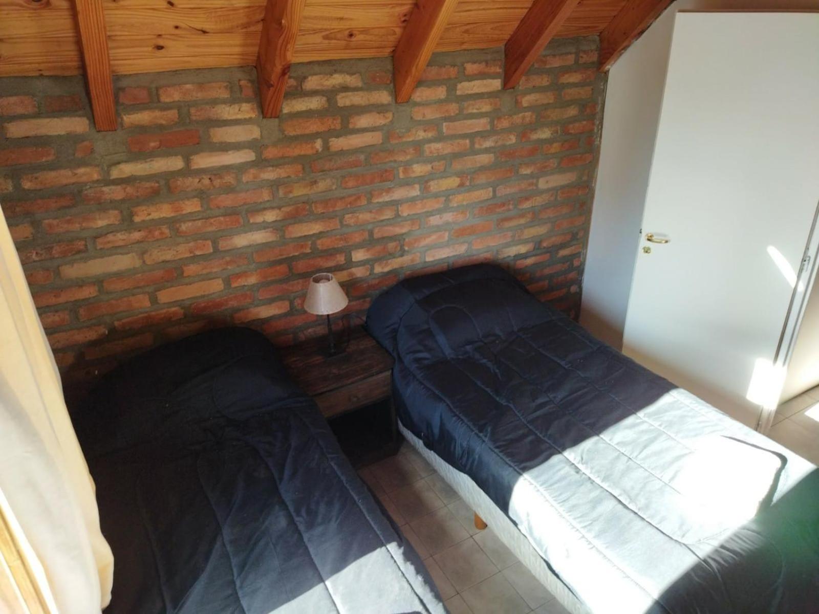 Casa amplia y luminosa