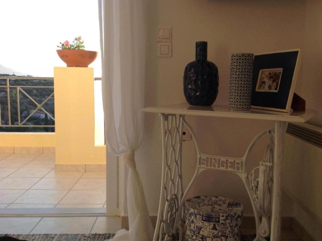 new serenity villa aegina photo 4