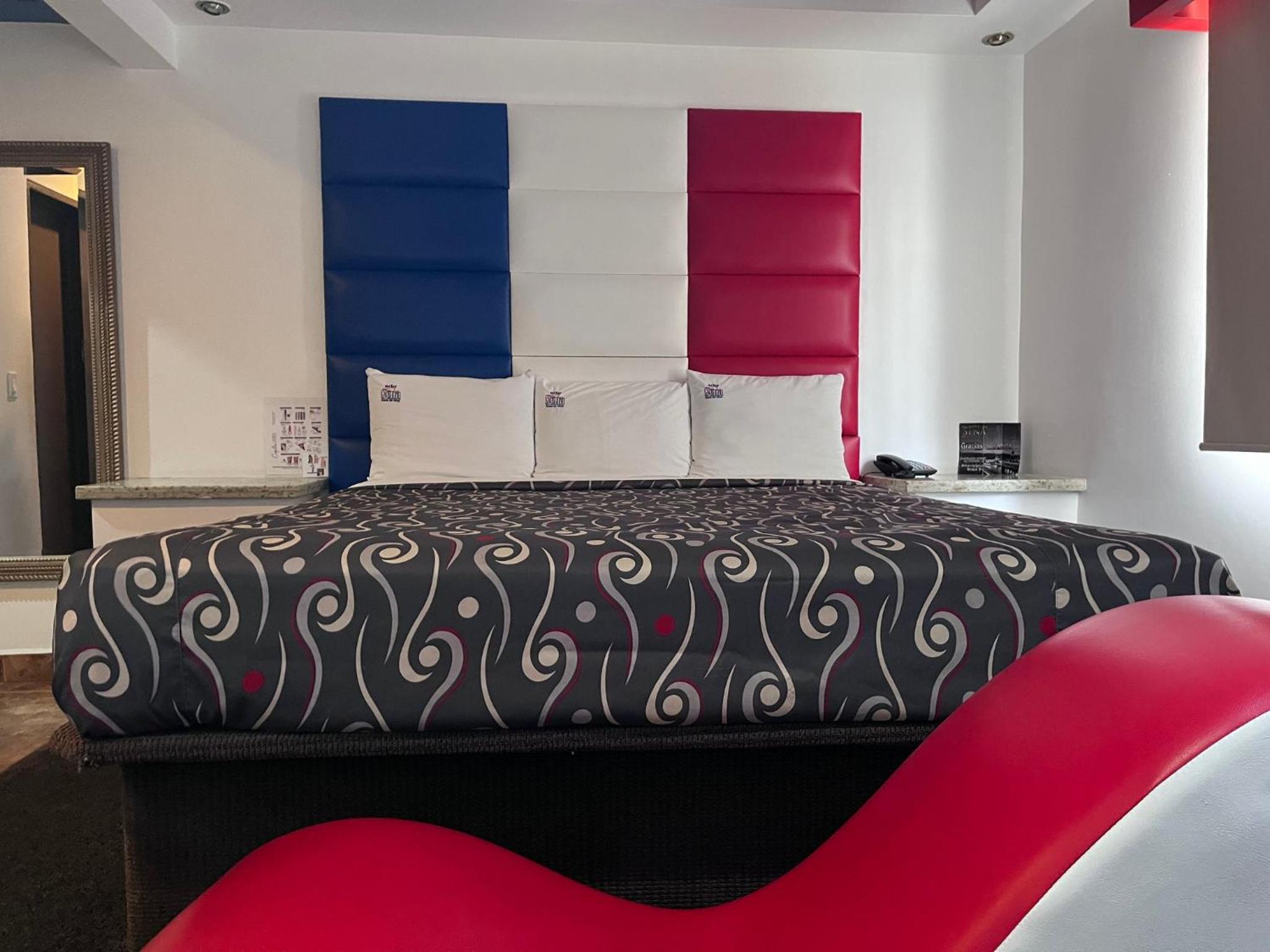 Ensenada Vacations - MOTEL SENA - Property Image 18