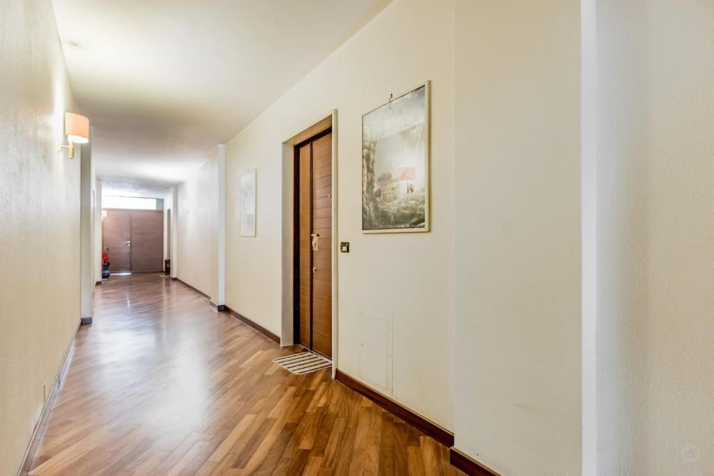 Luxury apartment front of Cavalieri Hilton Hotel