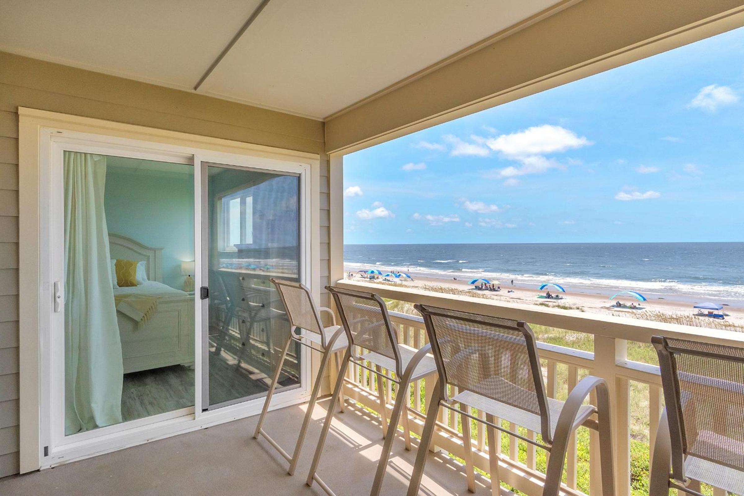Beach Birds by Oak Island Accommodations view 5