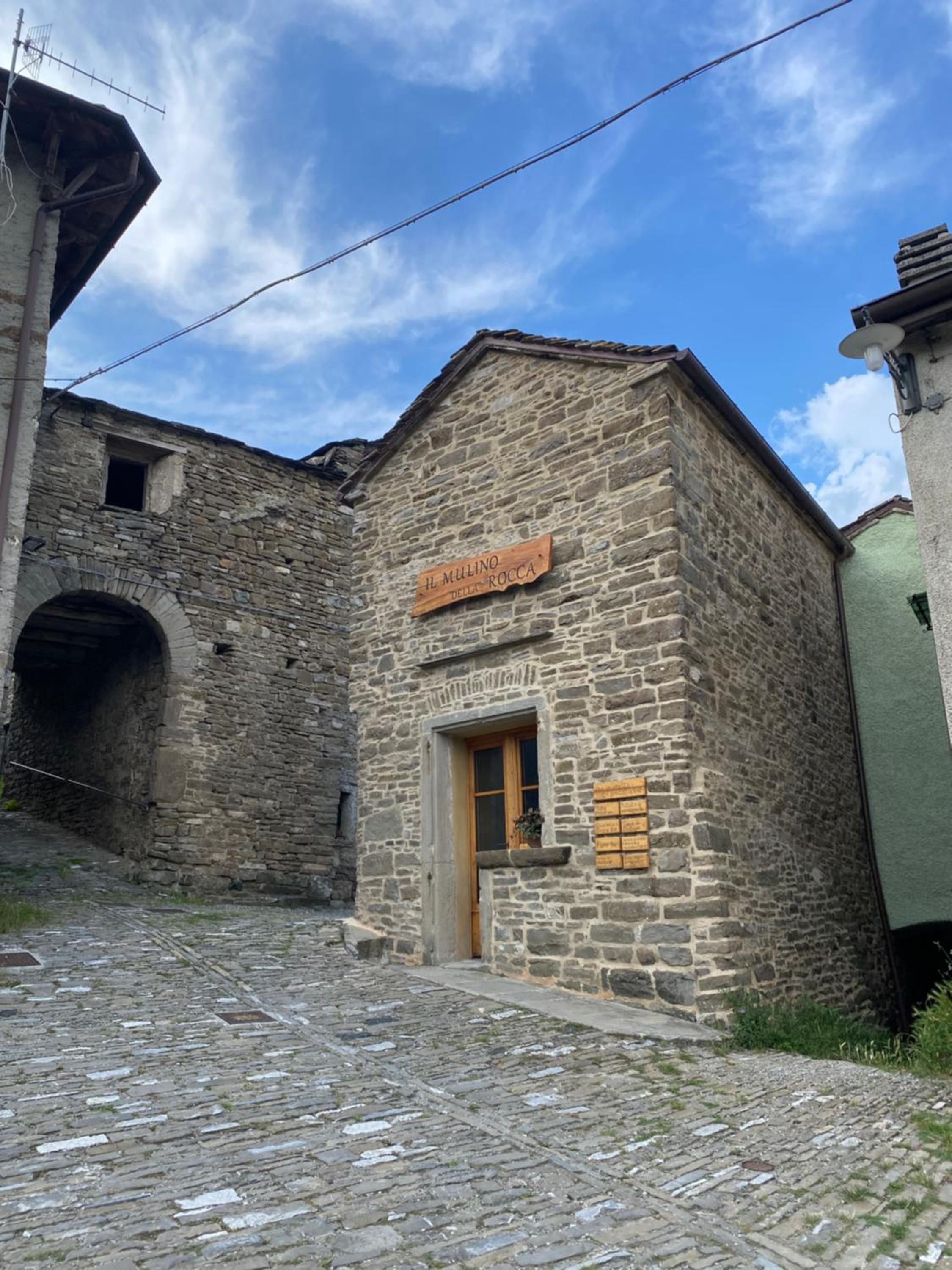Photo 18