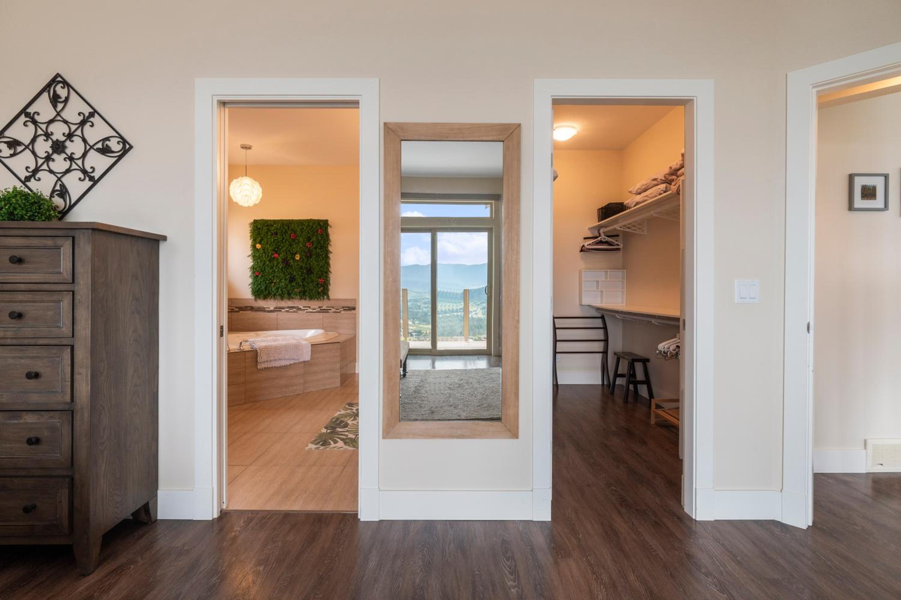 Stunning 5 bed house on Silver Star mountain