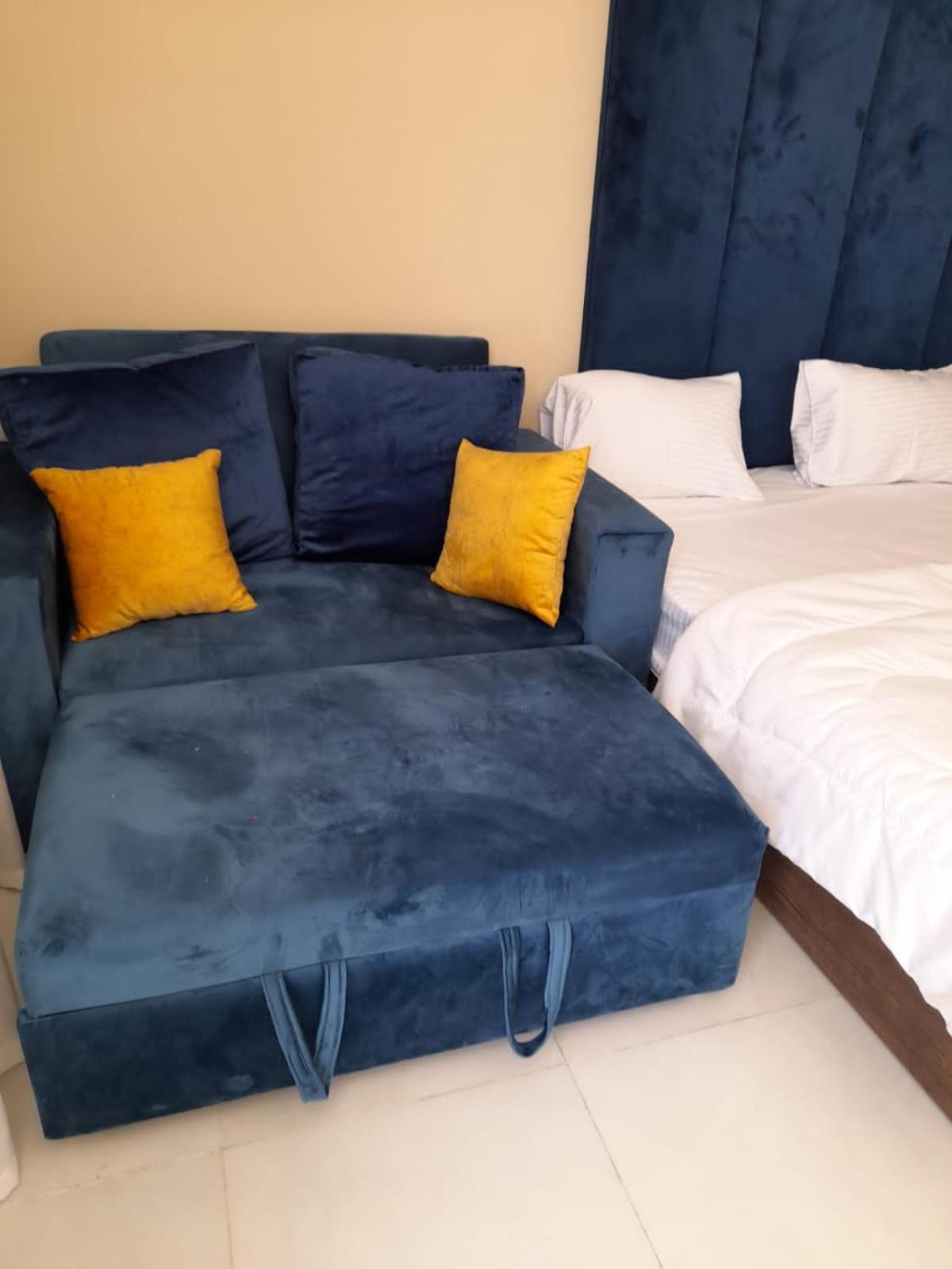 Casablanca star for families and couples only