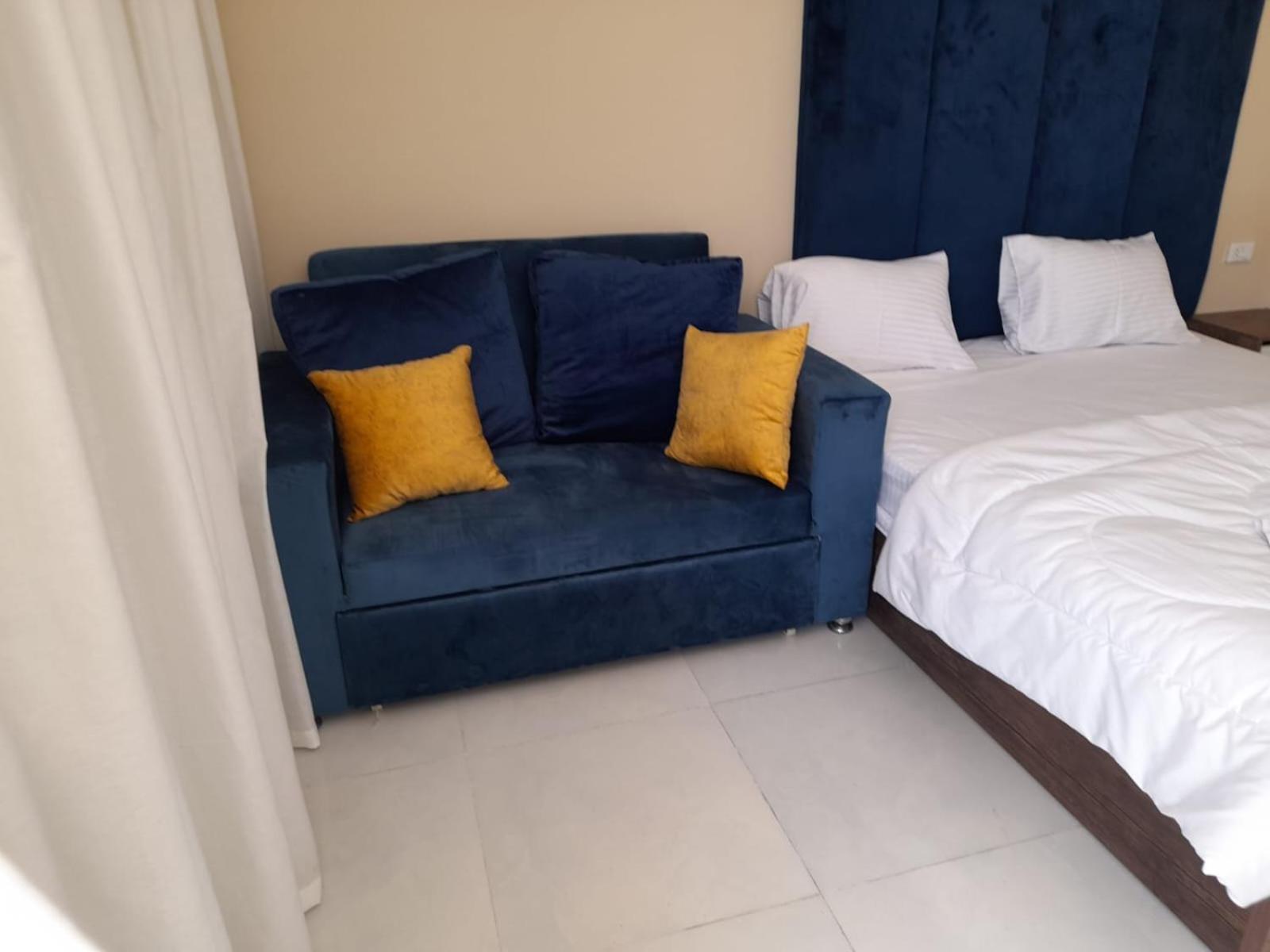 Casablanca star for families and couples only