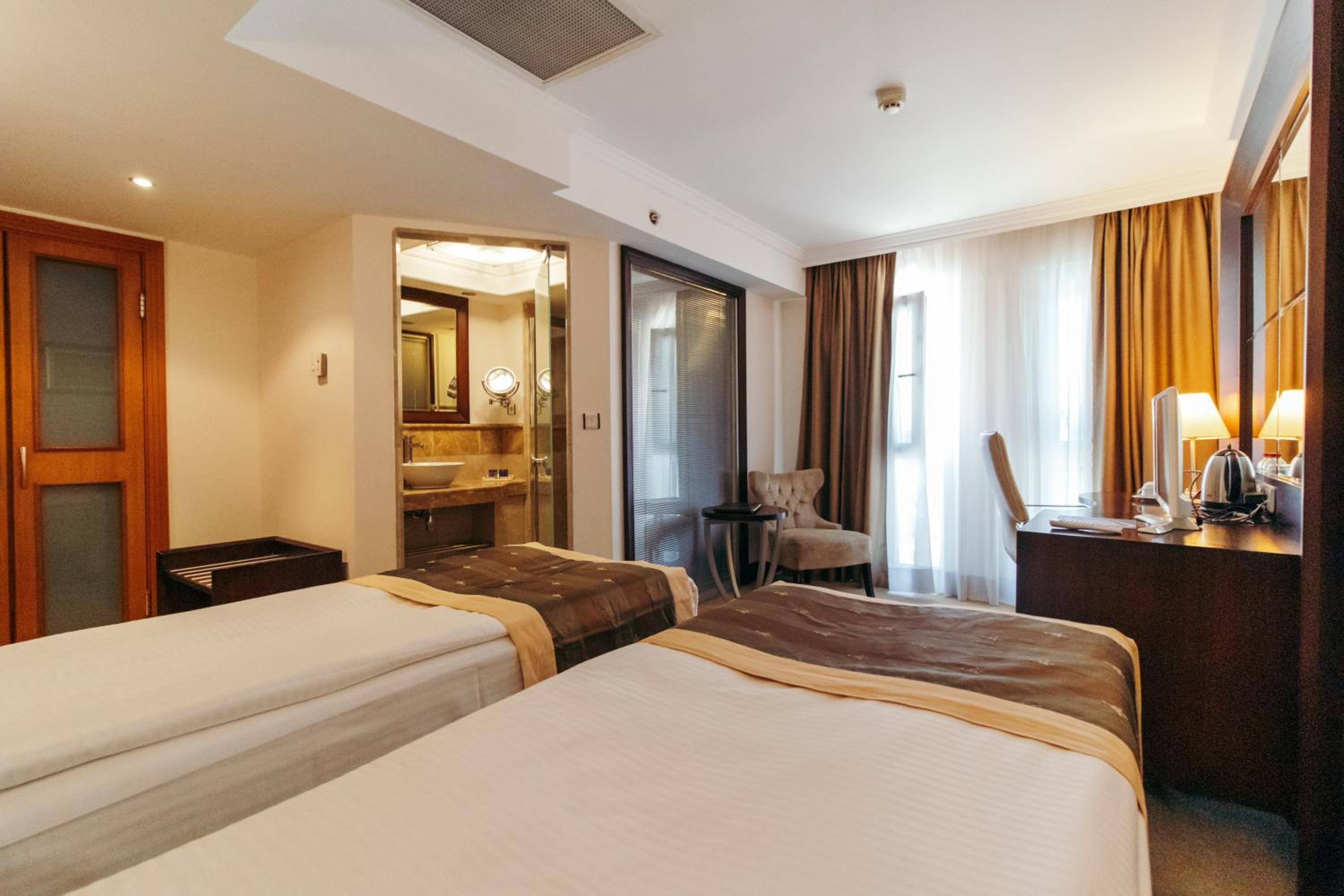 CK Farabi Otel - Image 61