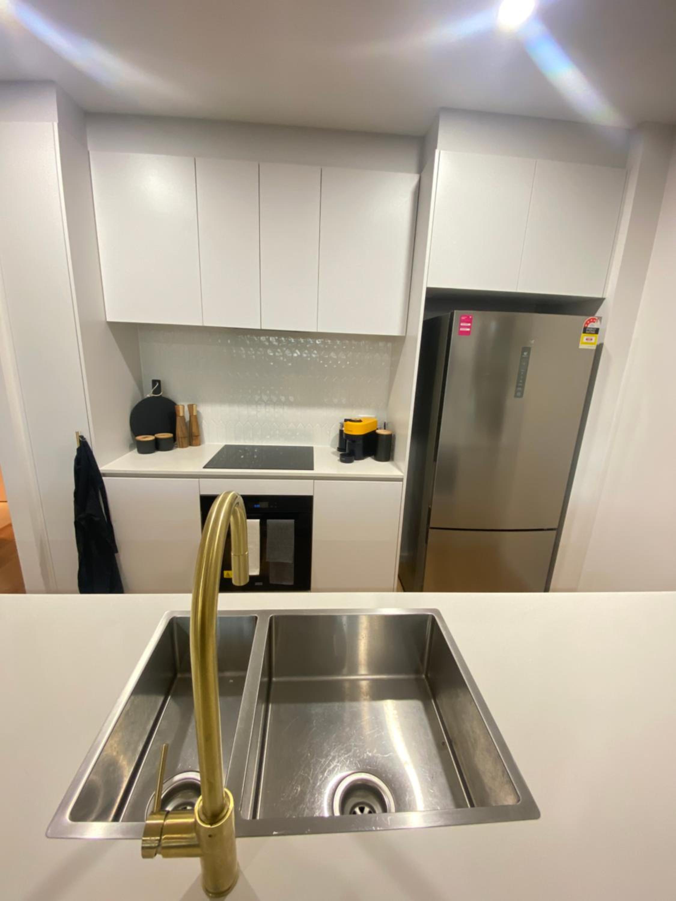 Sweet home 2BR/2BA/2CAR Denman