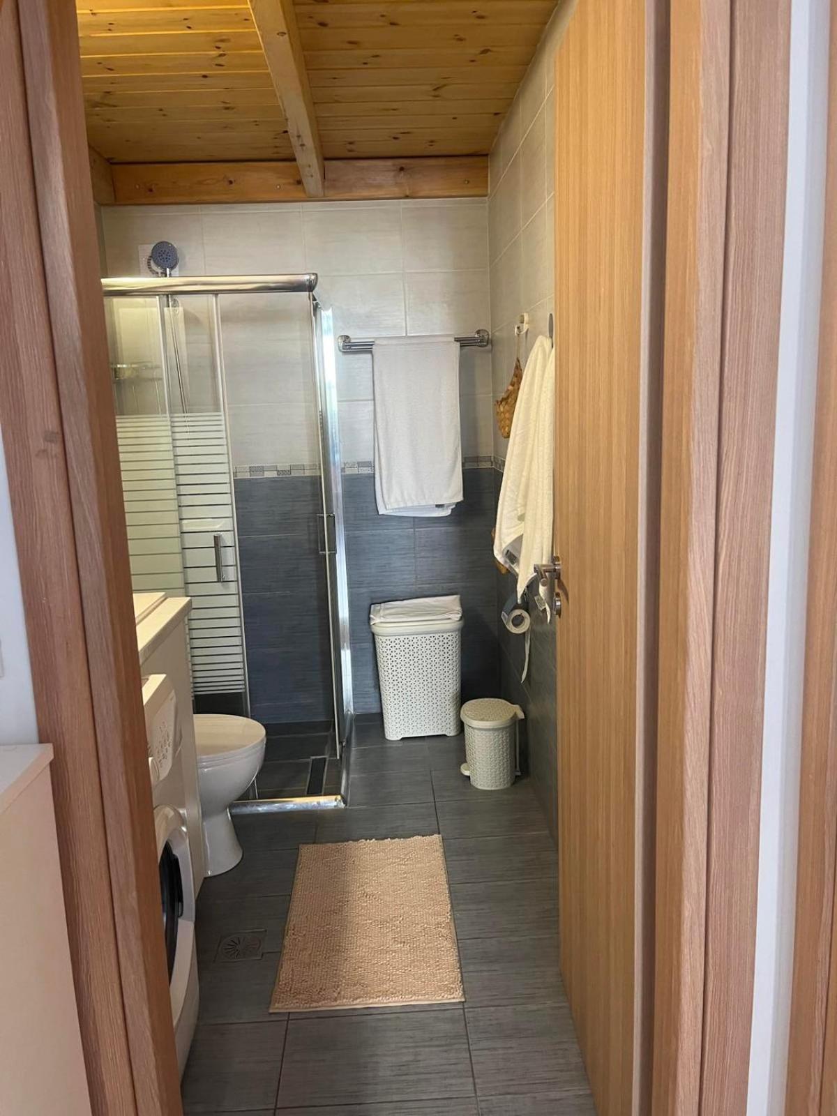 Photo 38