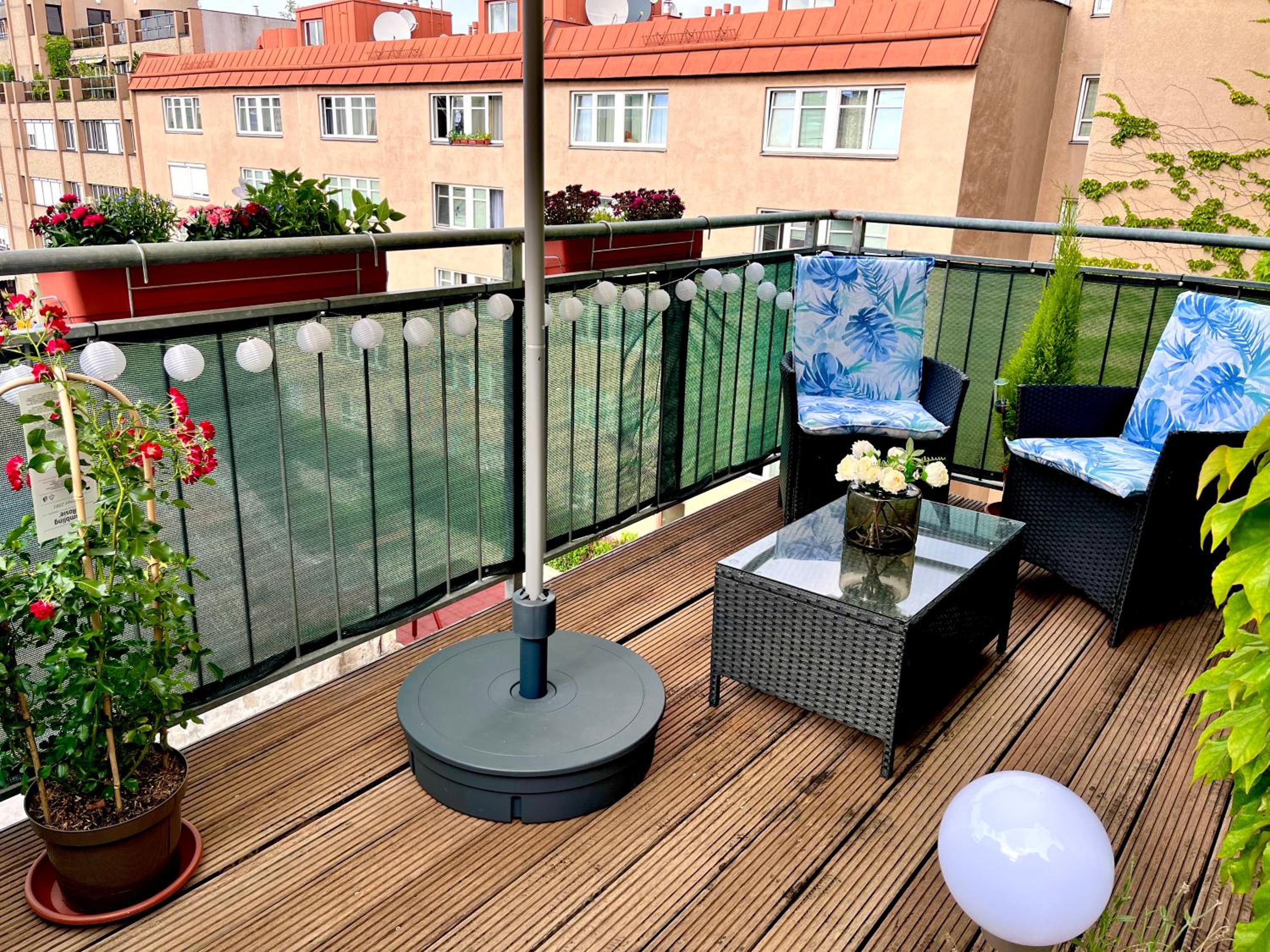 Magic Vienna Balcony Apartment