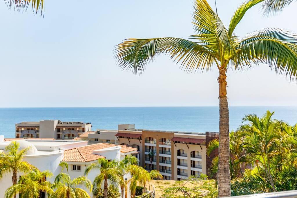 Beautiful 2 Bedroom One of a Kind Condo La Jolla view 2