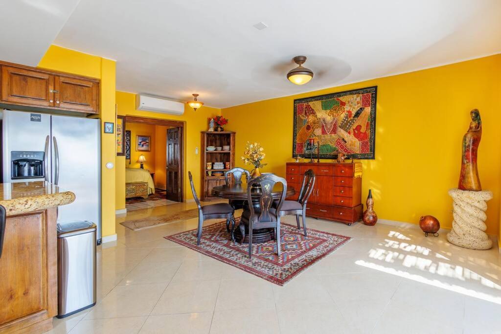 Beautiful 2 Bedroom One of a Kind Condo La Jolla view 5
