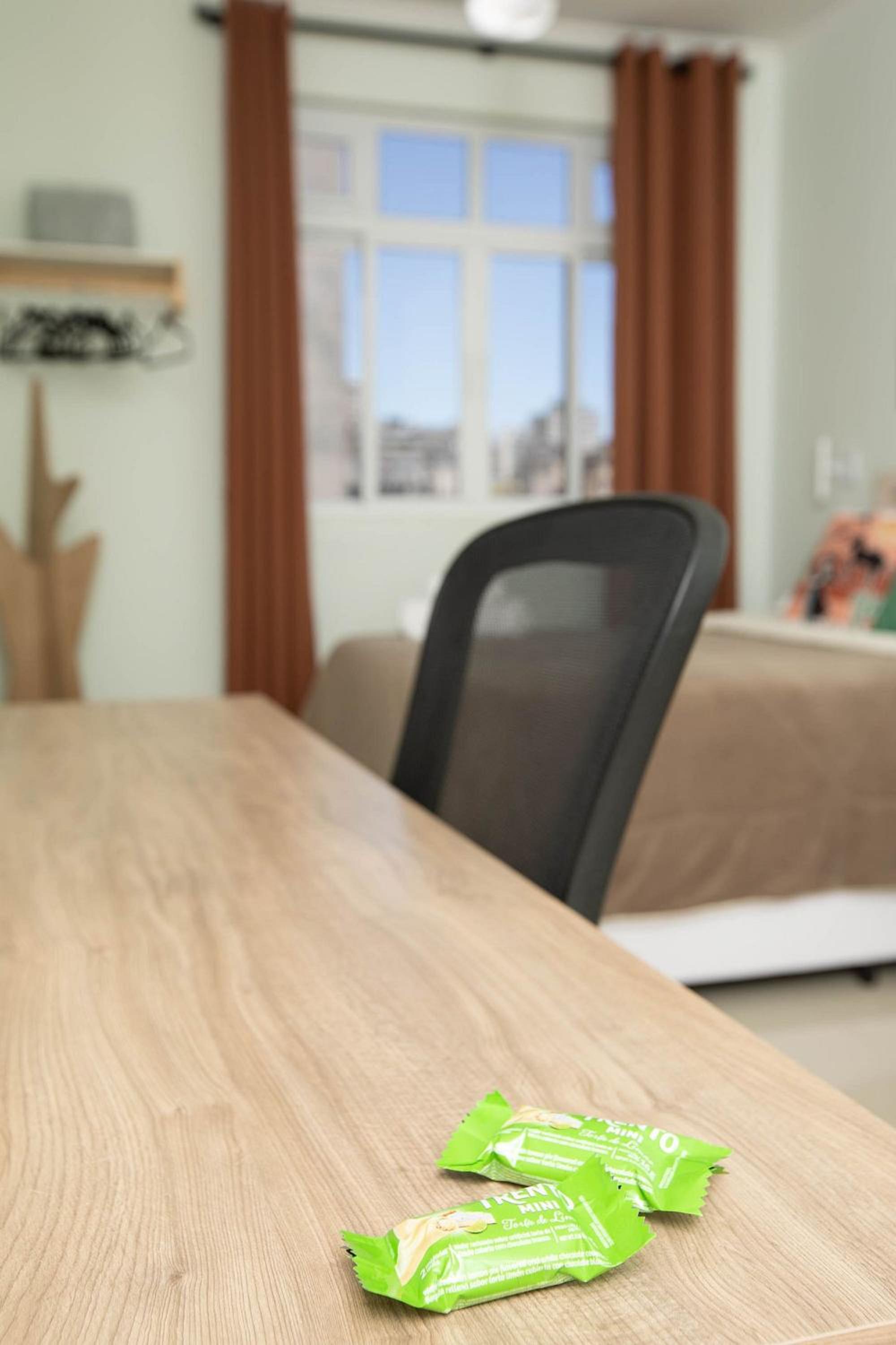 Prédio central com apartamentos reformados