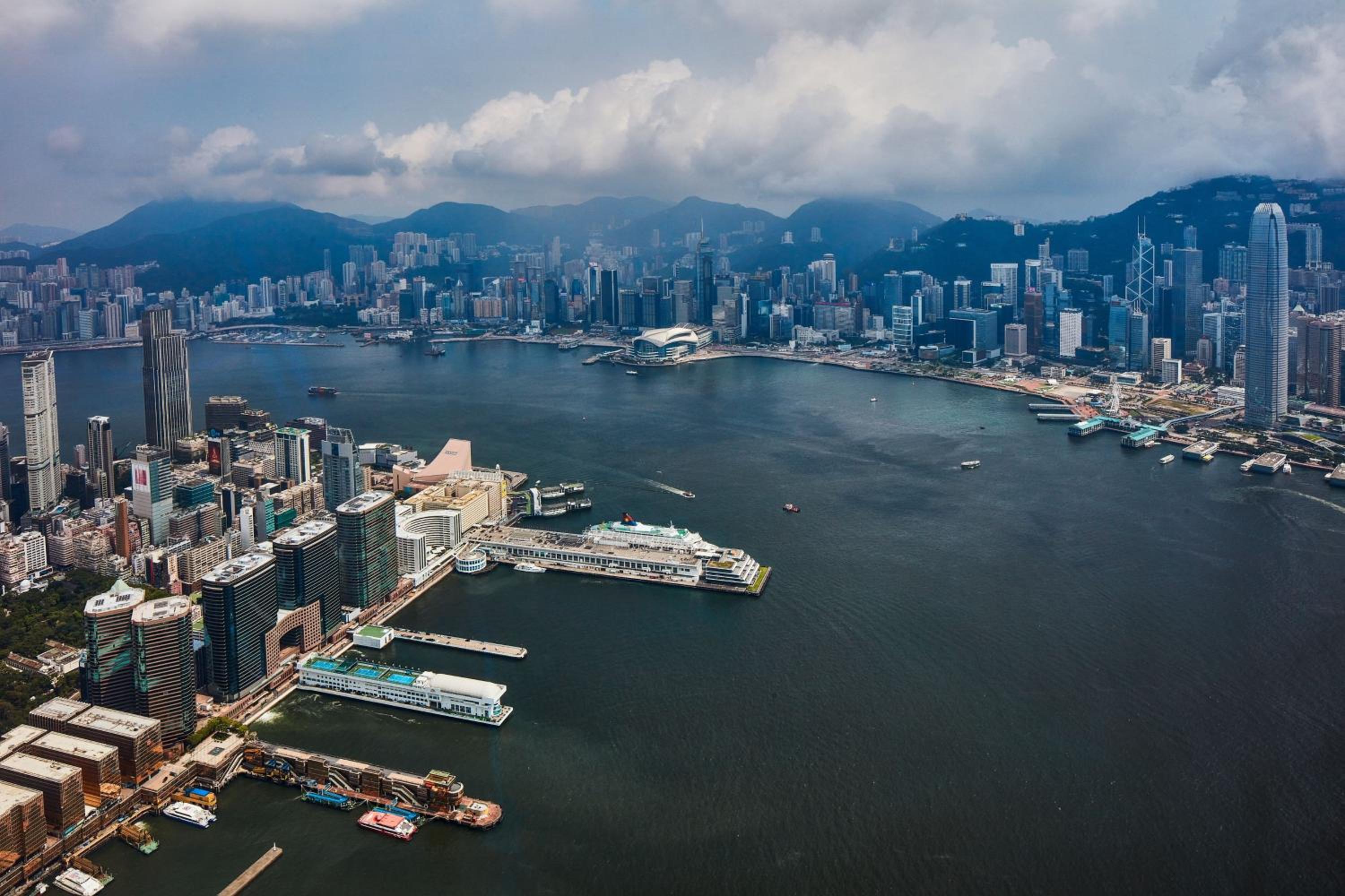 The Ritz-Carlton, Hong Kong