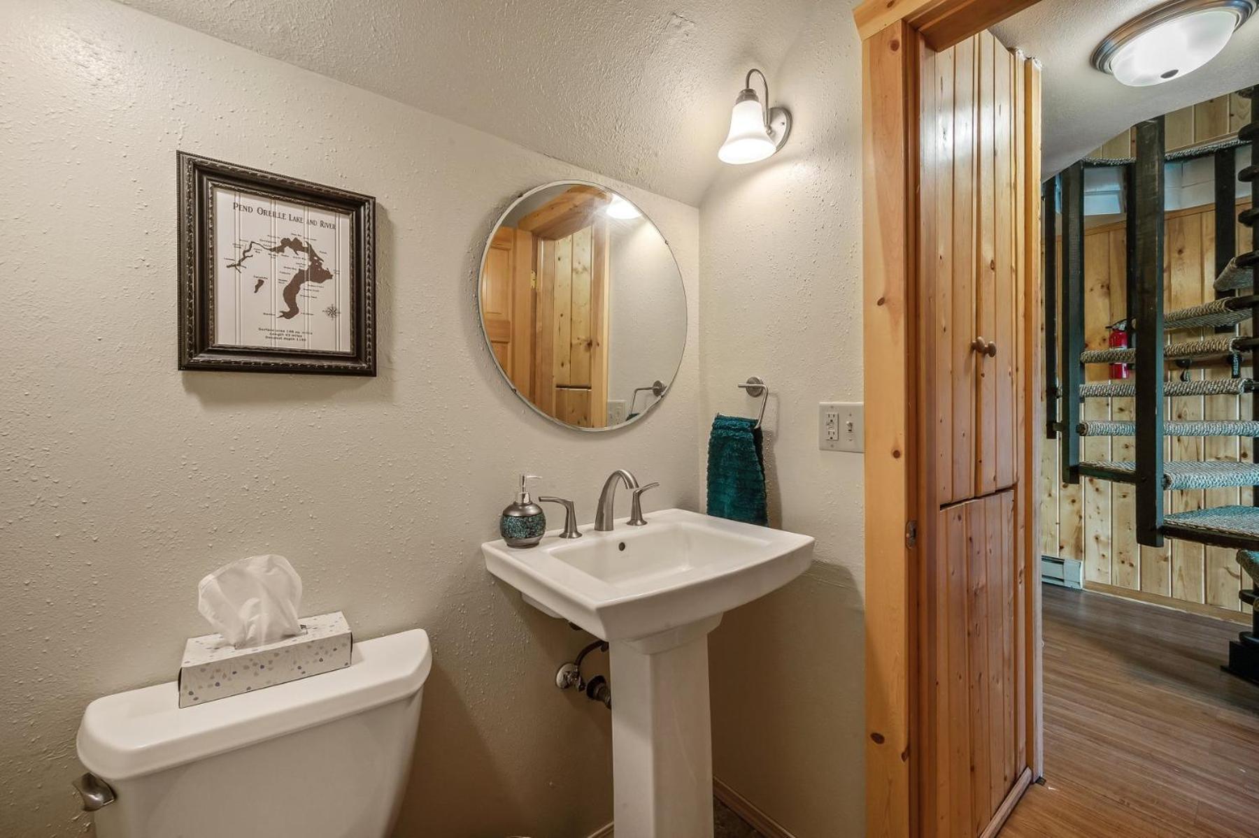Cozy, spacious, amazing location