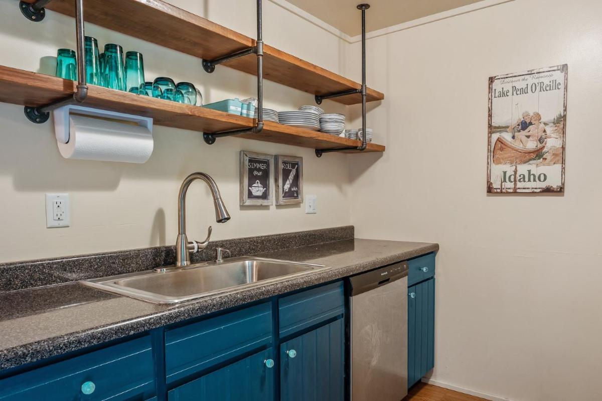 Cozy, spacious, amazing location