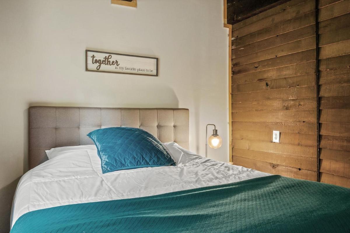 Cozy, spacious, amazing location