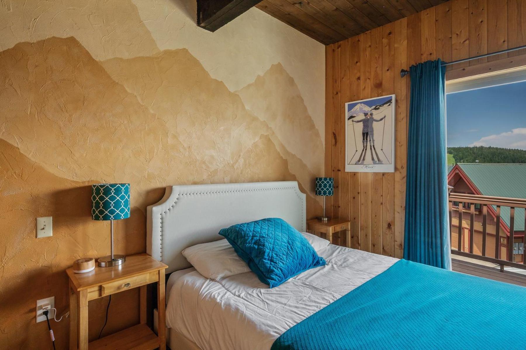 Cozy, spacious, amazing location