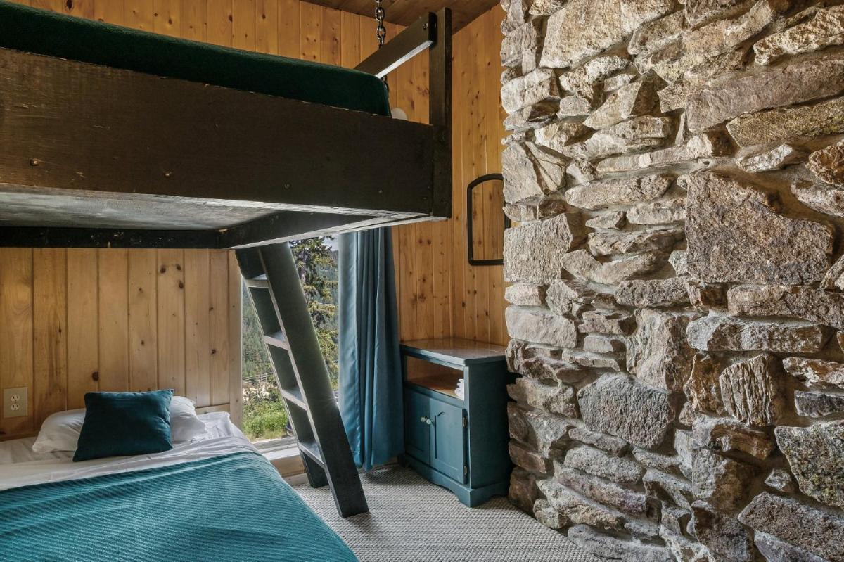 Cozy, spacious, amazing location