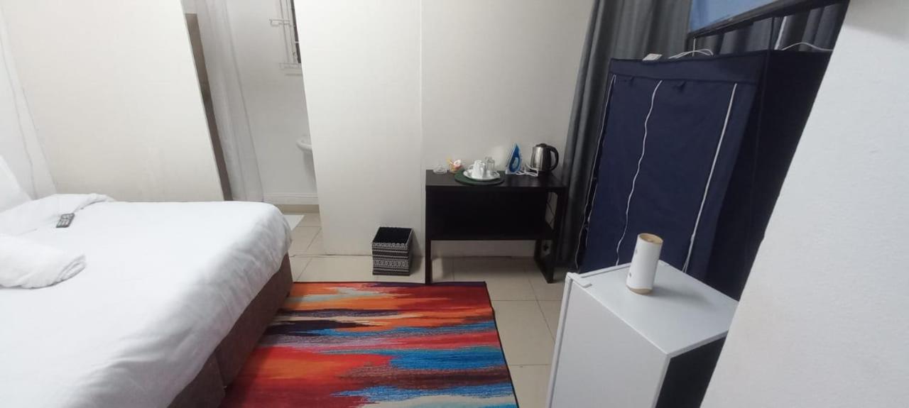 Pro Delux inn