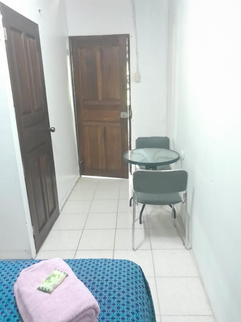 Habitación con baño