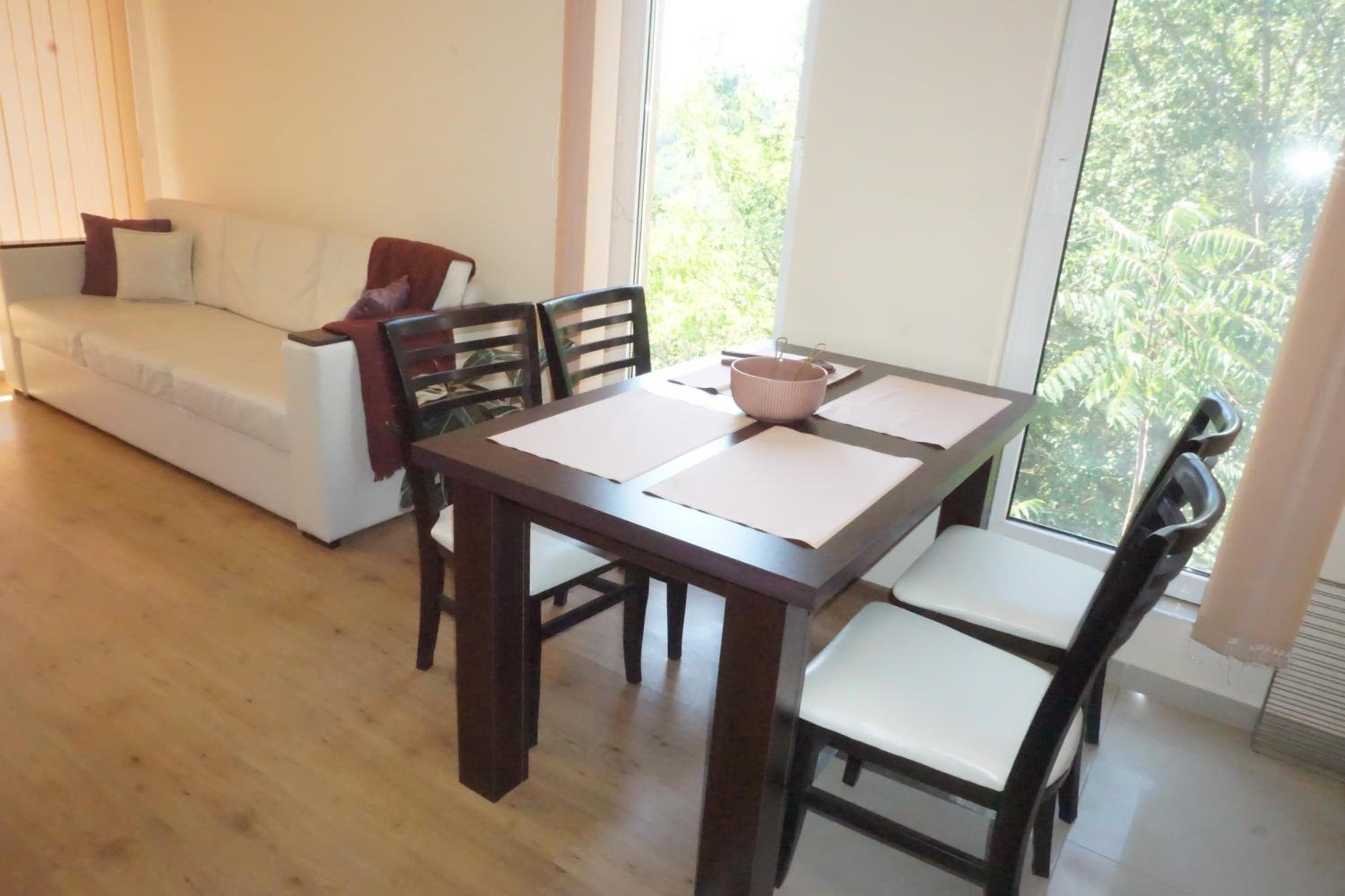 sea view Selva - peaceful family-friendly accommodation