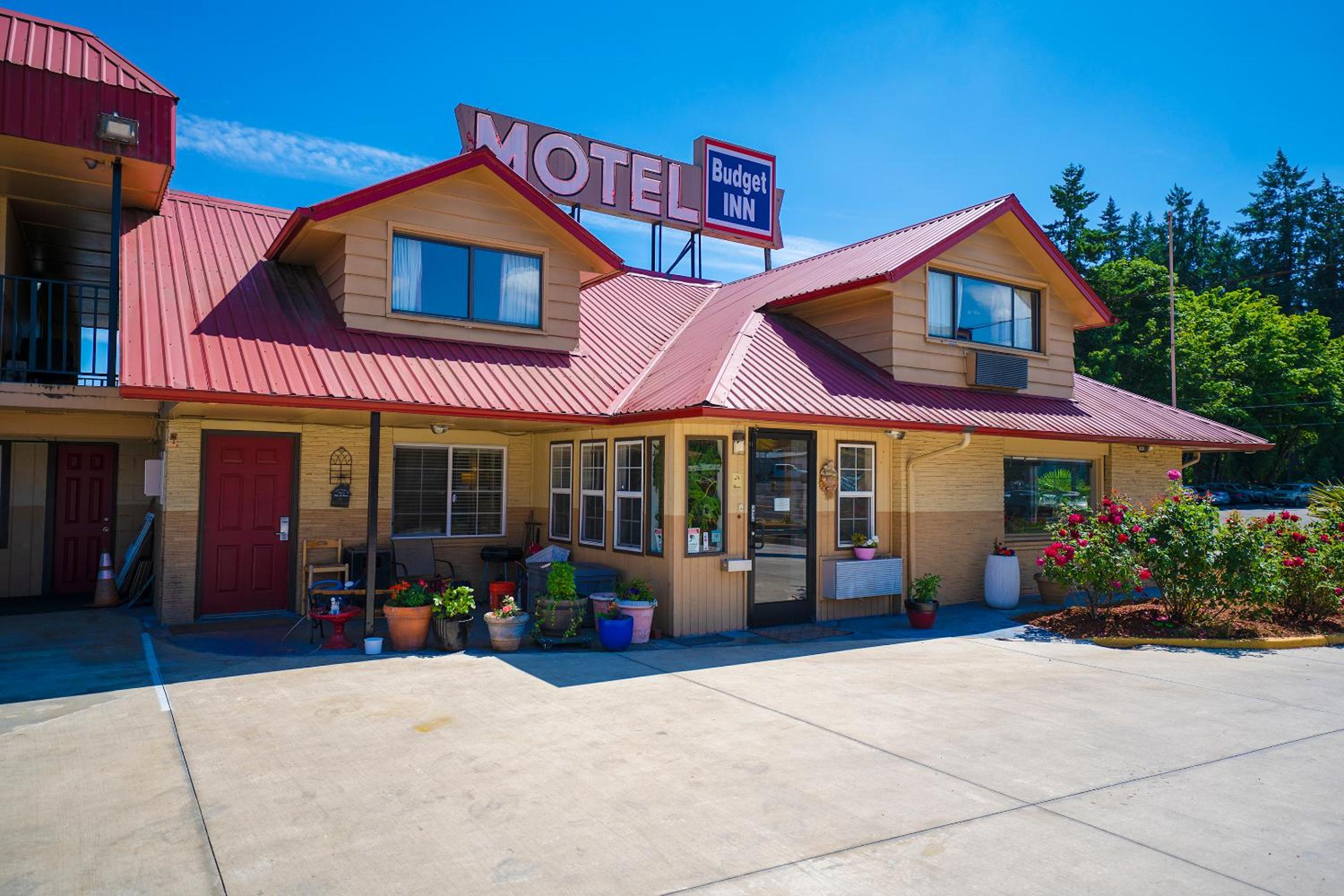 Budget Inn Gladstone By OYO - Portland Clackamas view 2