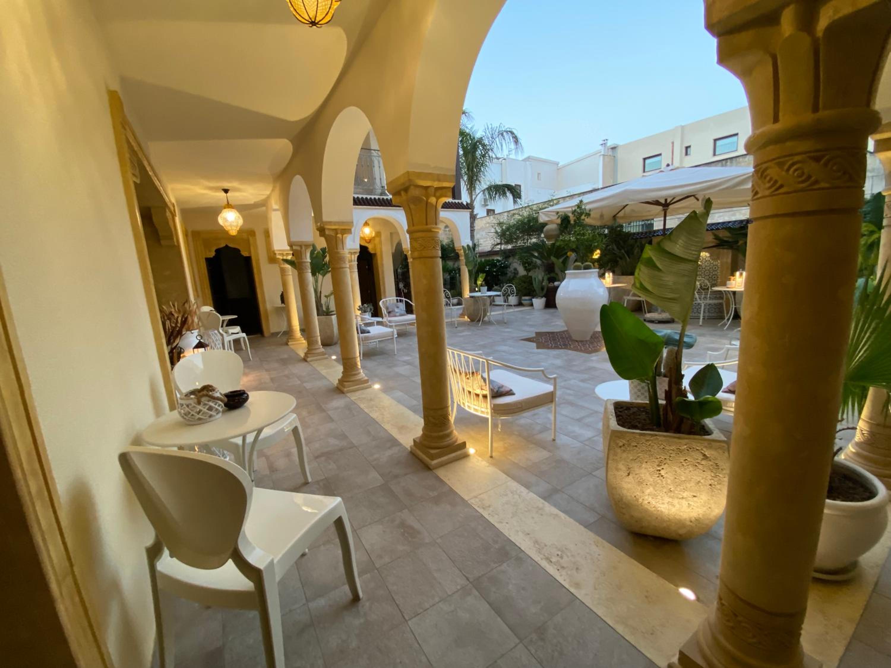 RIAD Comfort Rooms
