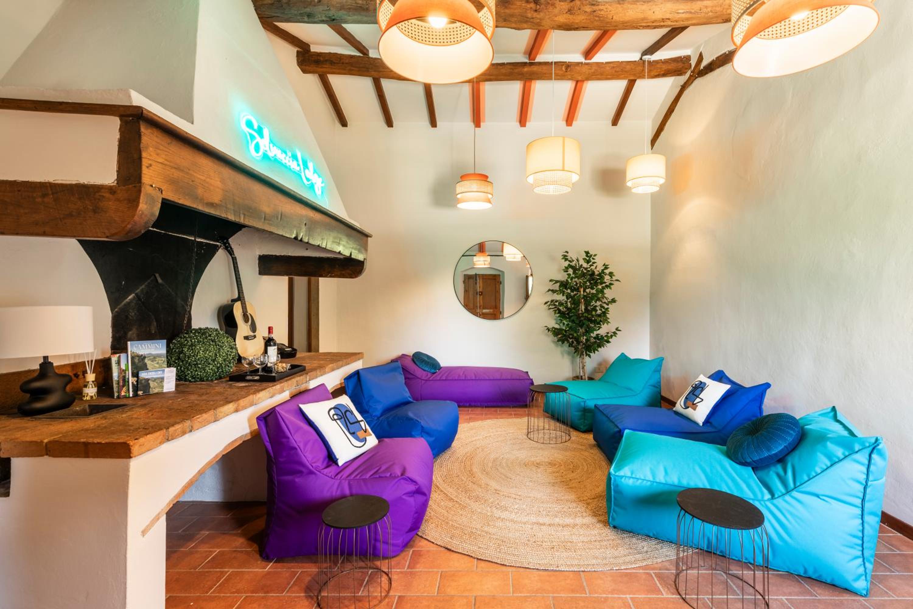 lounge