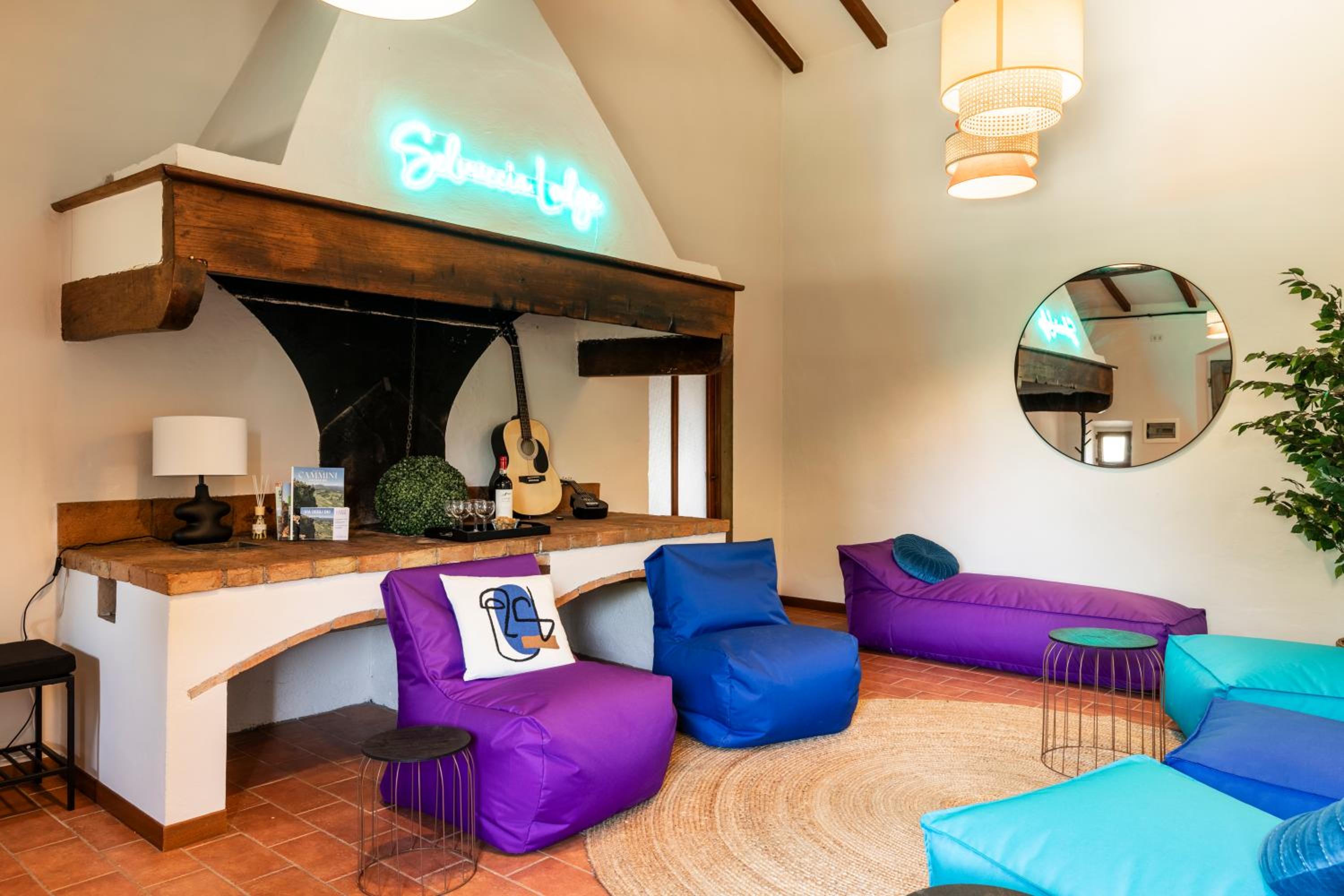 lounge