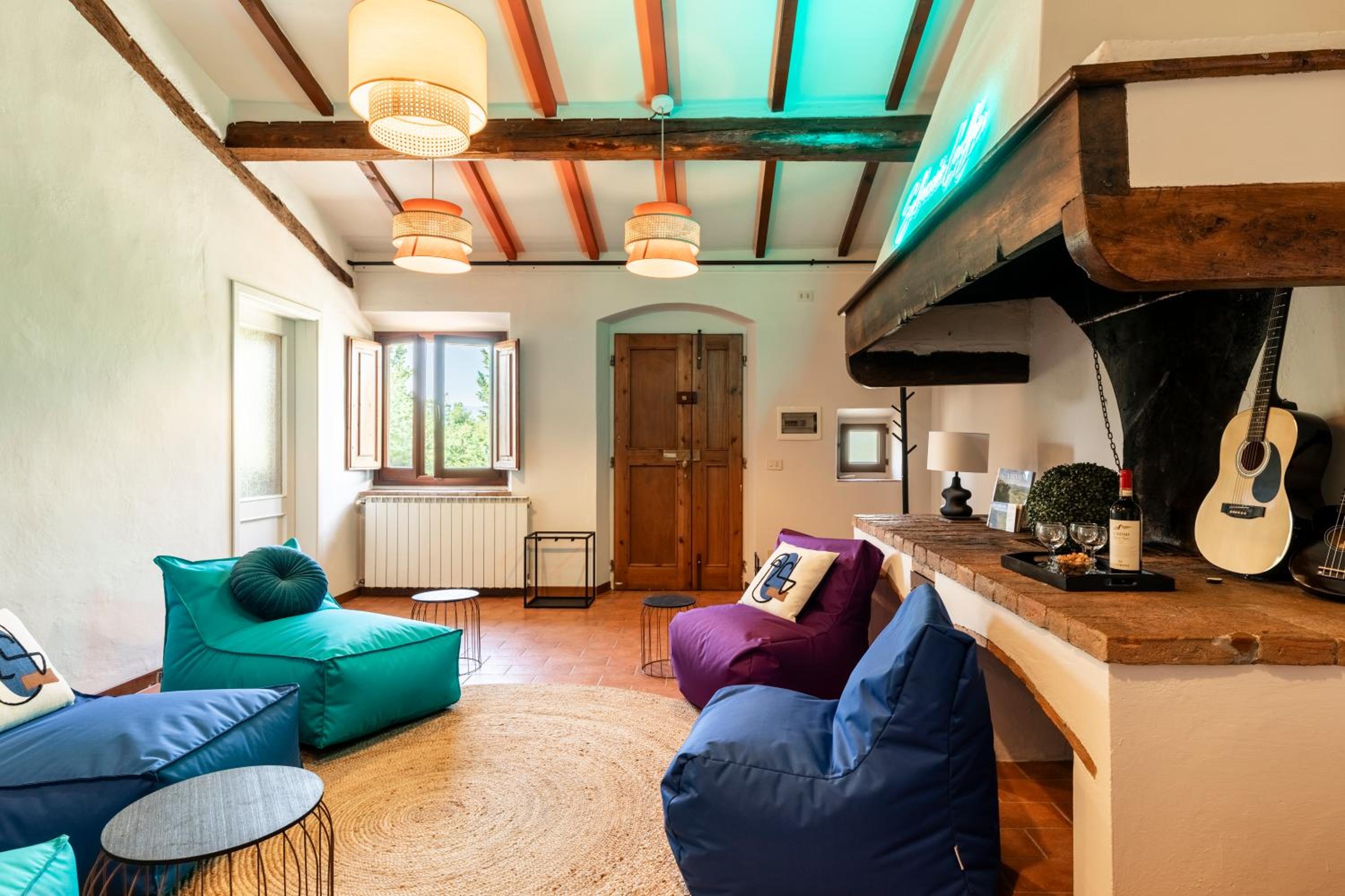 lounge