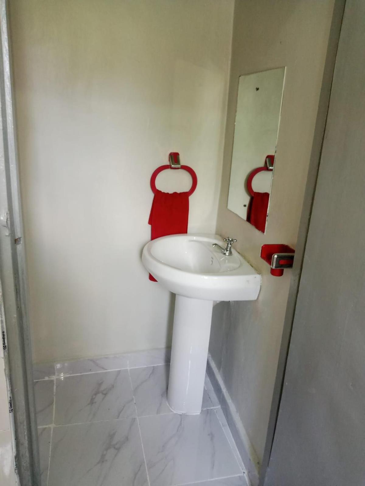 Zuriel Homes 1 Bedroom apartment