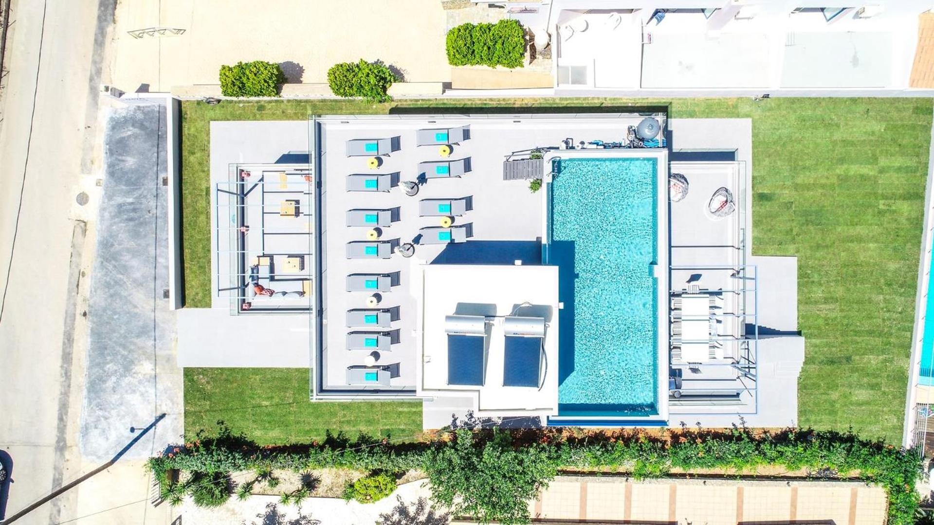 Naval villa-Panoramic villa with heated pool on the roof view 2