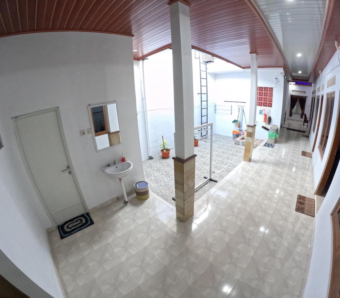 Griyo Mondoliko Homestay Jogja