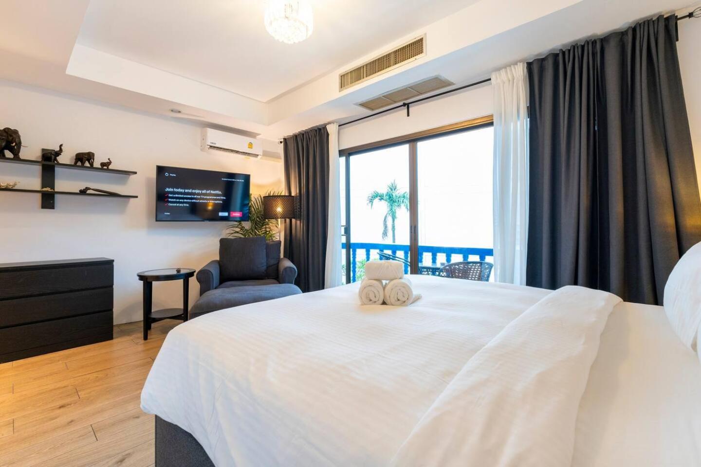 Kamala - The Club Residence -2 BR Pool View Residence