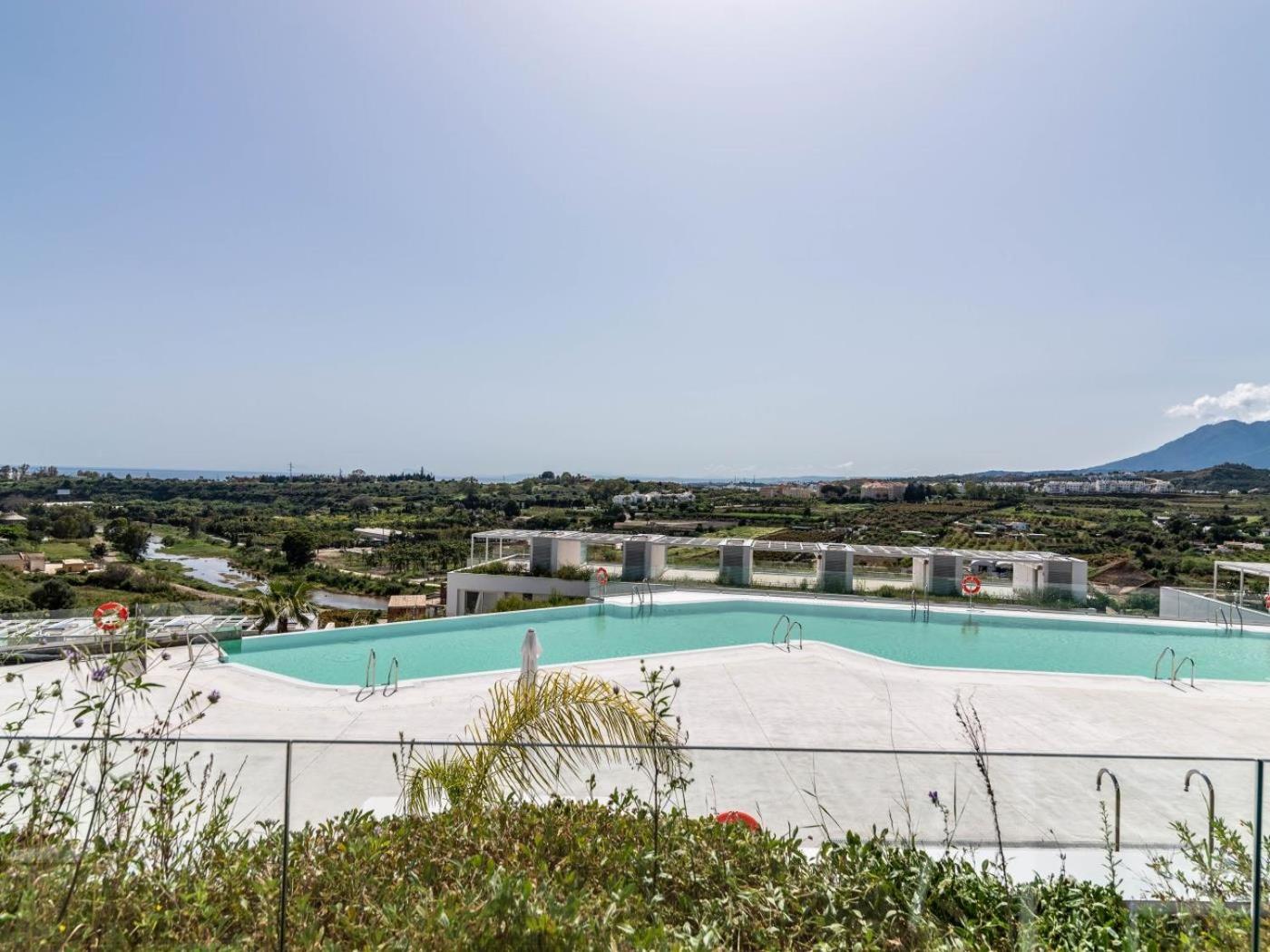 Newly Built 3 BED Townhouse with Pool, BBQ, Sea Views photo 3