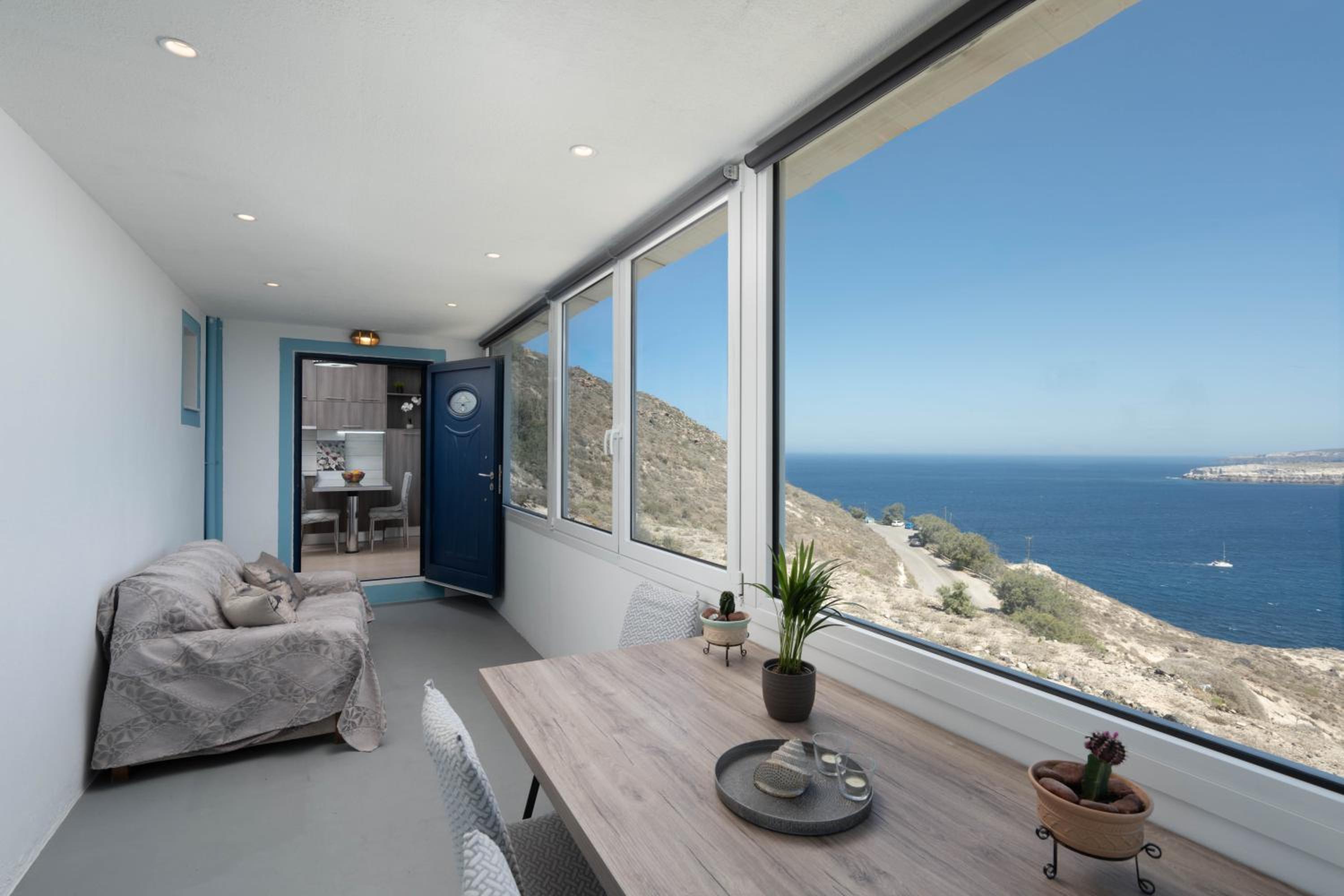 Caldera Heights Apartment
