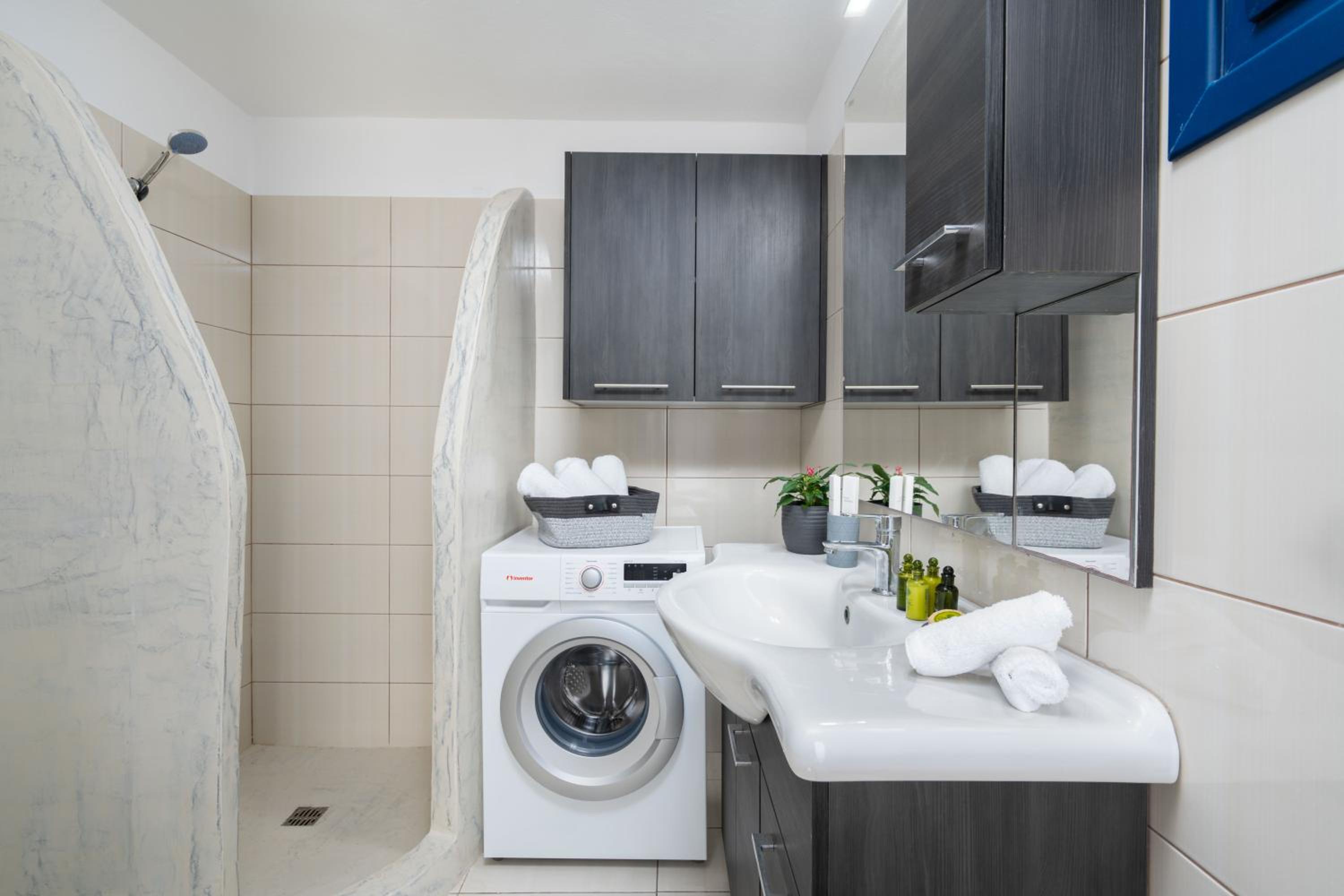 Caldera Heights Apartment