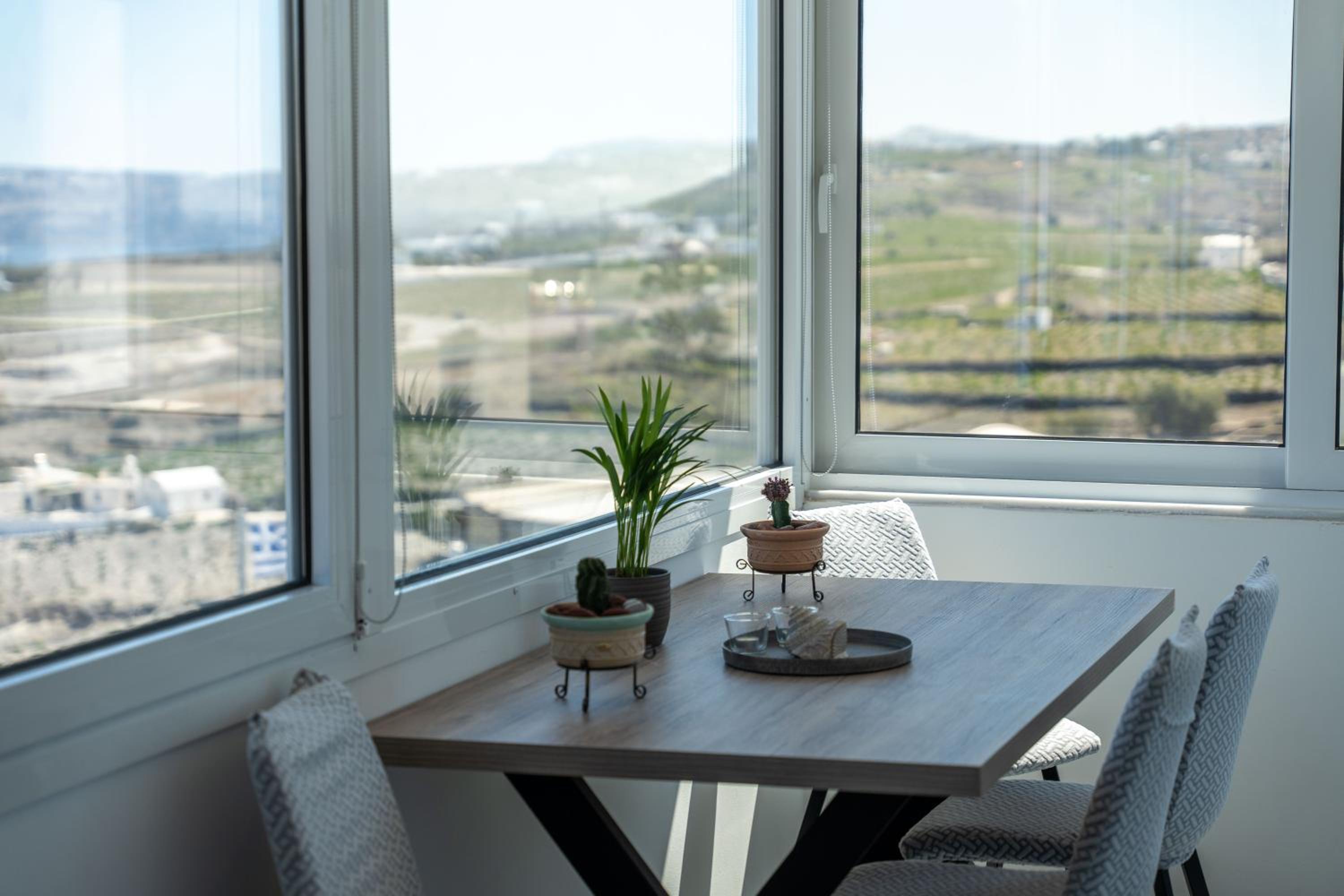 Caldera Heights Apartment