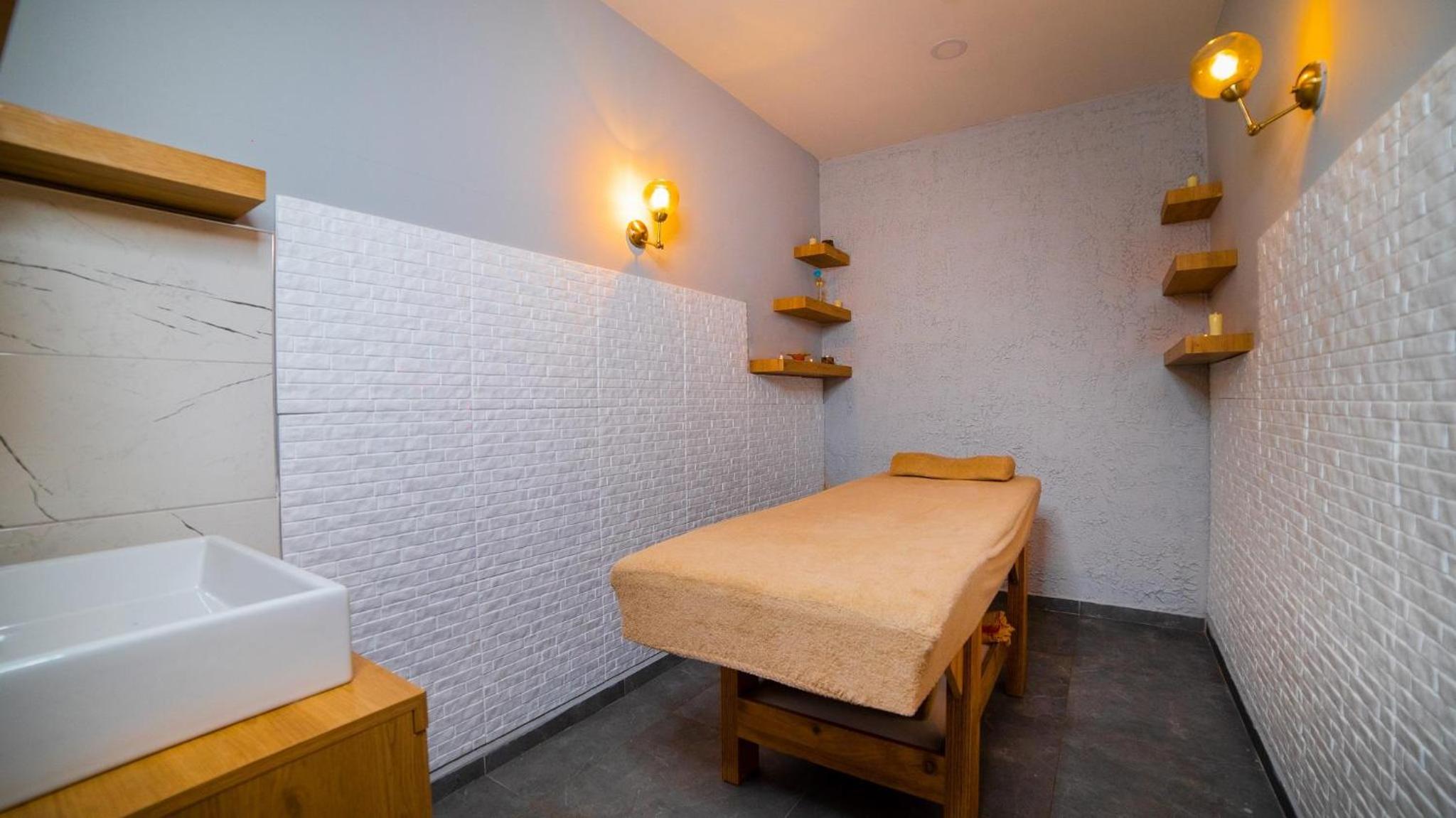 Old Town Point Otel & Spa Antalya - Image 20