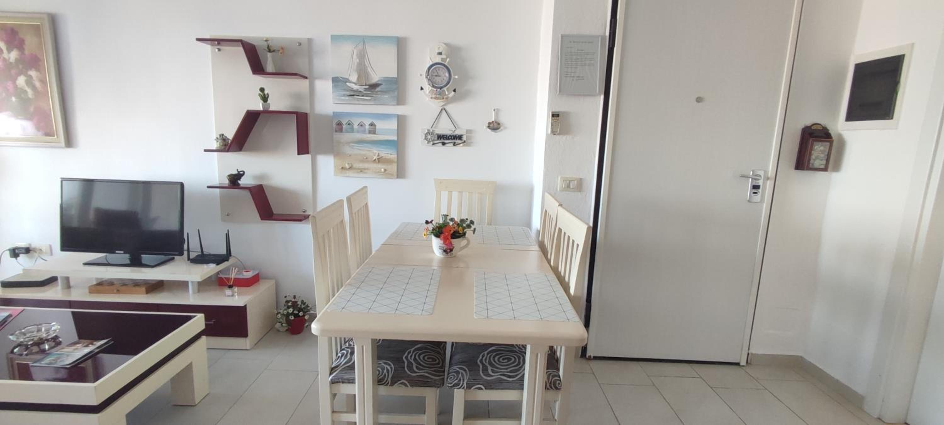 Sea Breeze Apartment Bougainville Bay