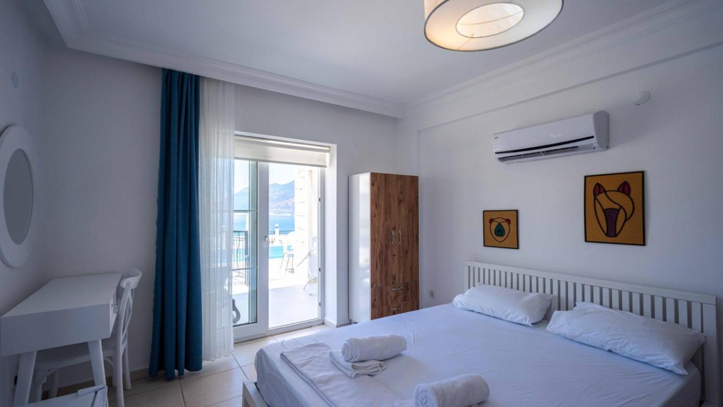 Sole'n Blu - Image 35