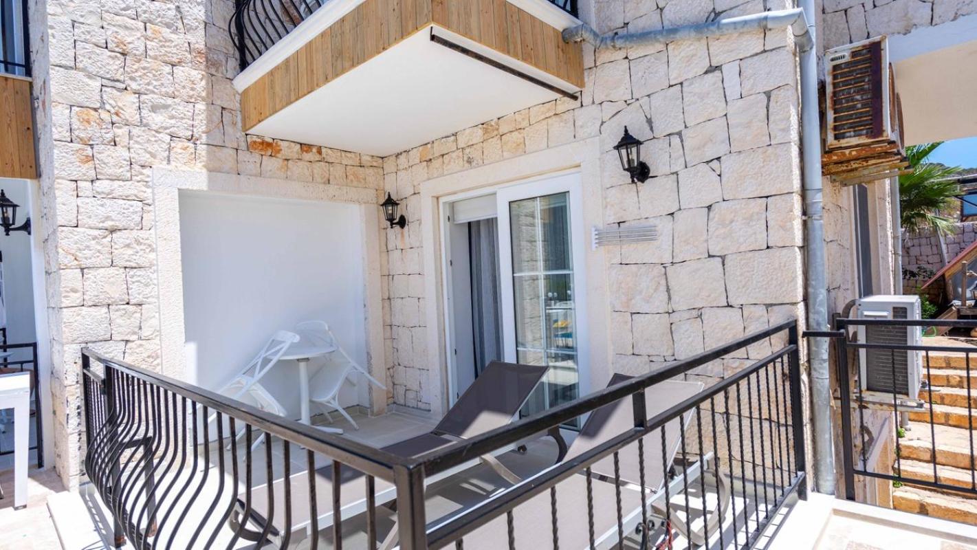 Sole'n Blu - Image 38